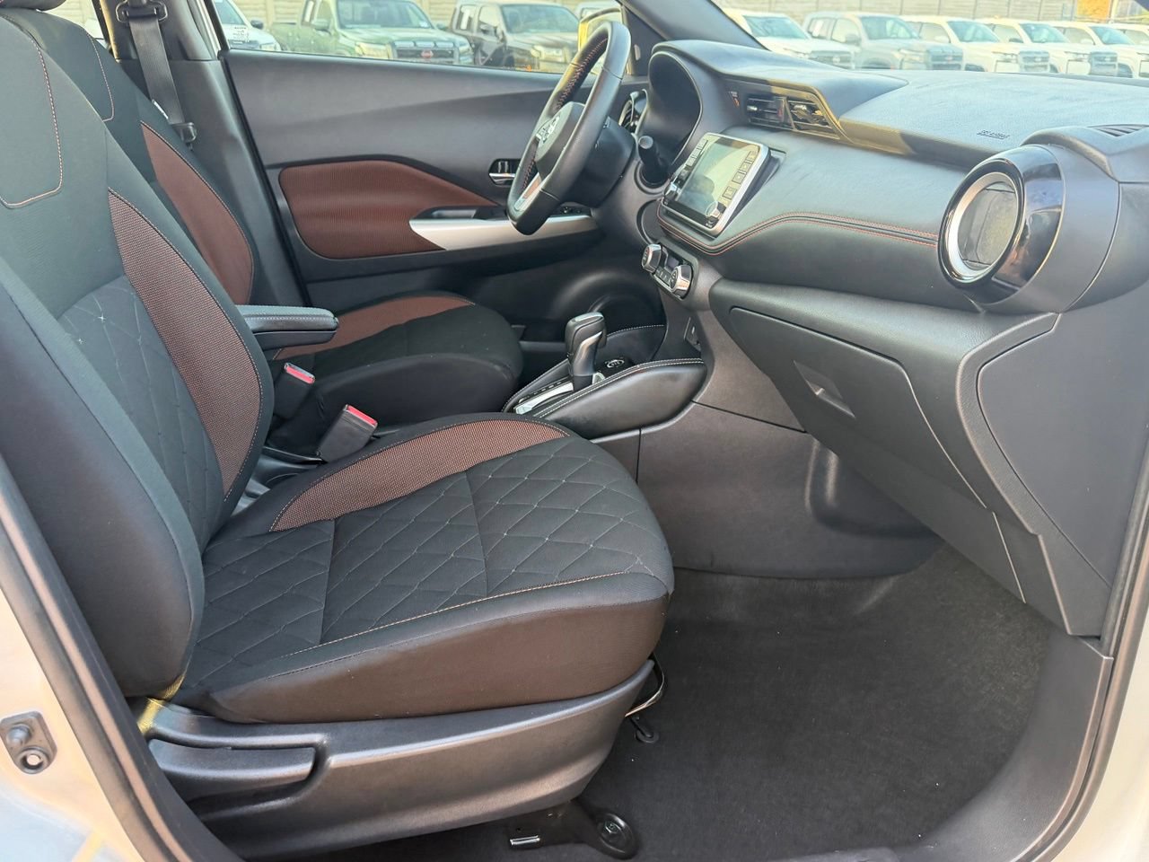 Certified 2020 Nissan Kicks SR FWD image 35