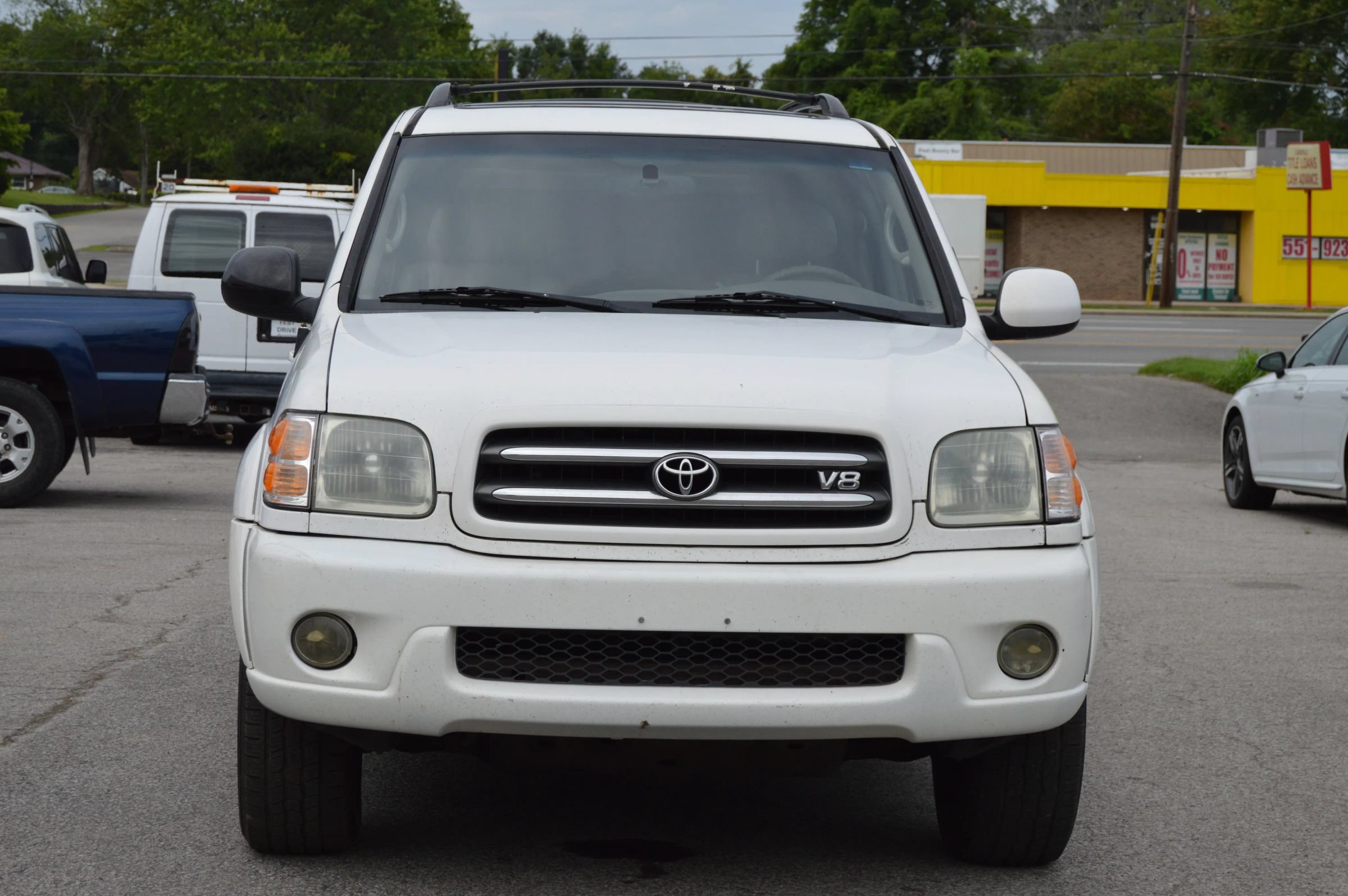 Used 2002 Toyota Sequoia Limited RWD image 3