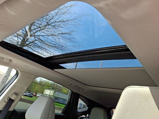 Certified 2025 Nissan Murano SL AWD/4WD image 15