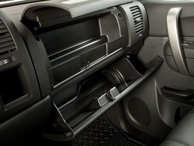 Used 2013 Chevrolet Silverado 3500 LT w/ Custom Sport Truck Package image 18