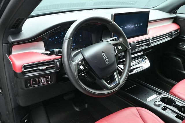 Certified 2025 Lincoln Corsair Grand Touring AWD/4WD image 9
