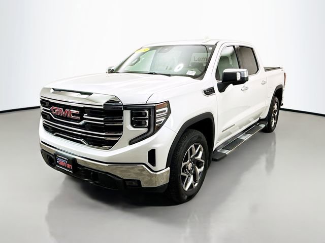 Used 2024 GMC Sierra 1500 SLT w/ SLT Premium Package image 3