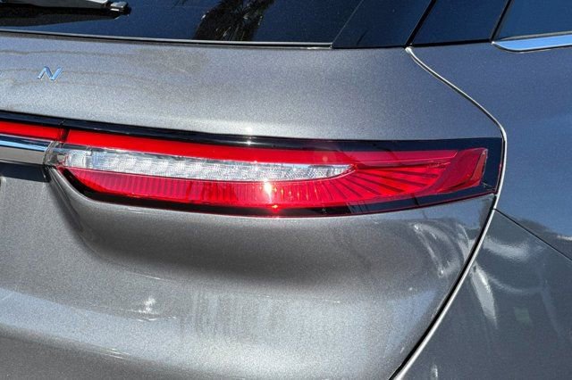 Used 2022 Lincoln Corsair Reserve image 29