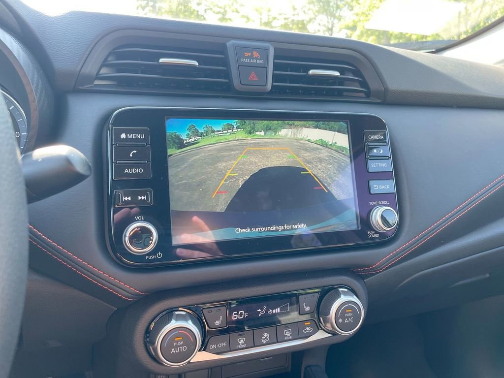 Used 2025 Nissan Versa SR w/ Trunk Package image 25