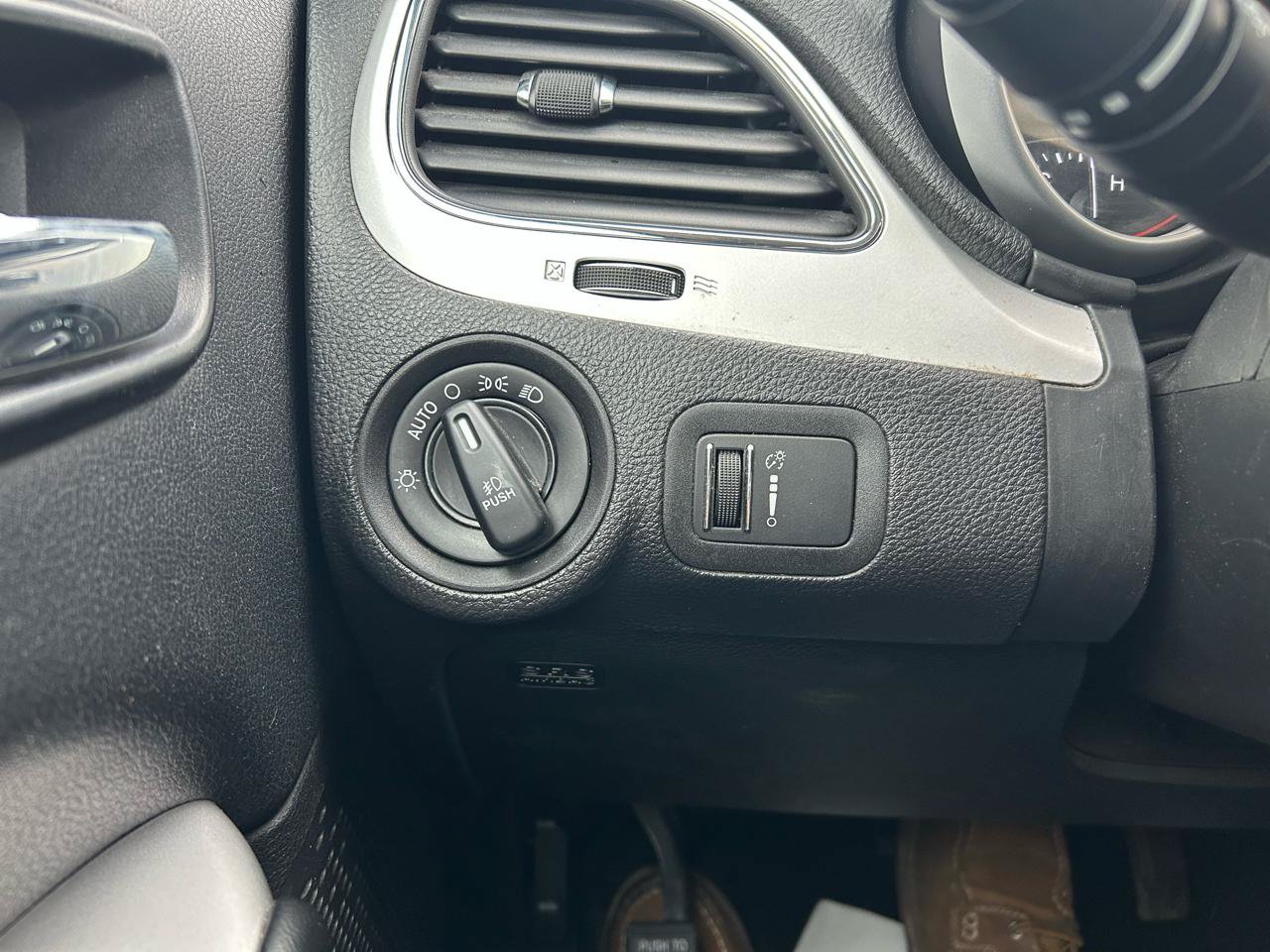 Used 2018 Dodge Journey GT FWD image 27