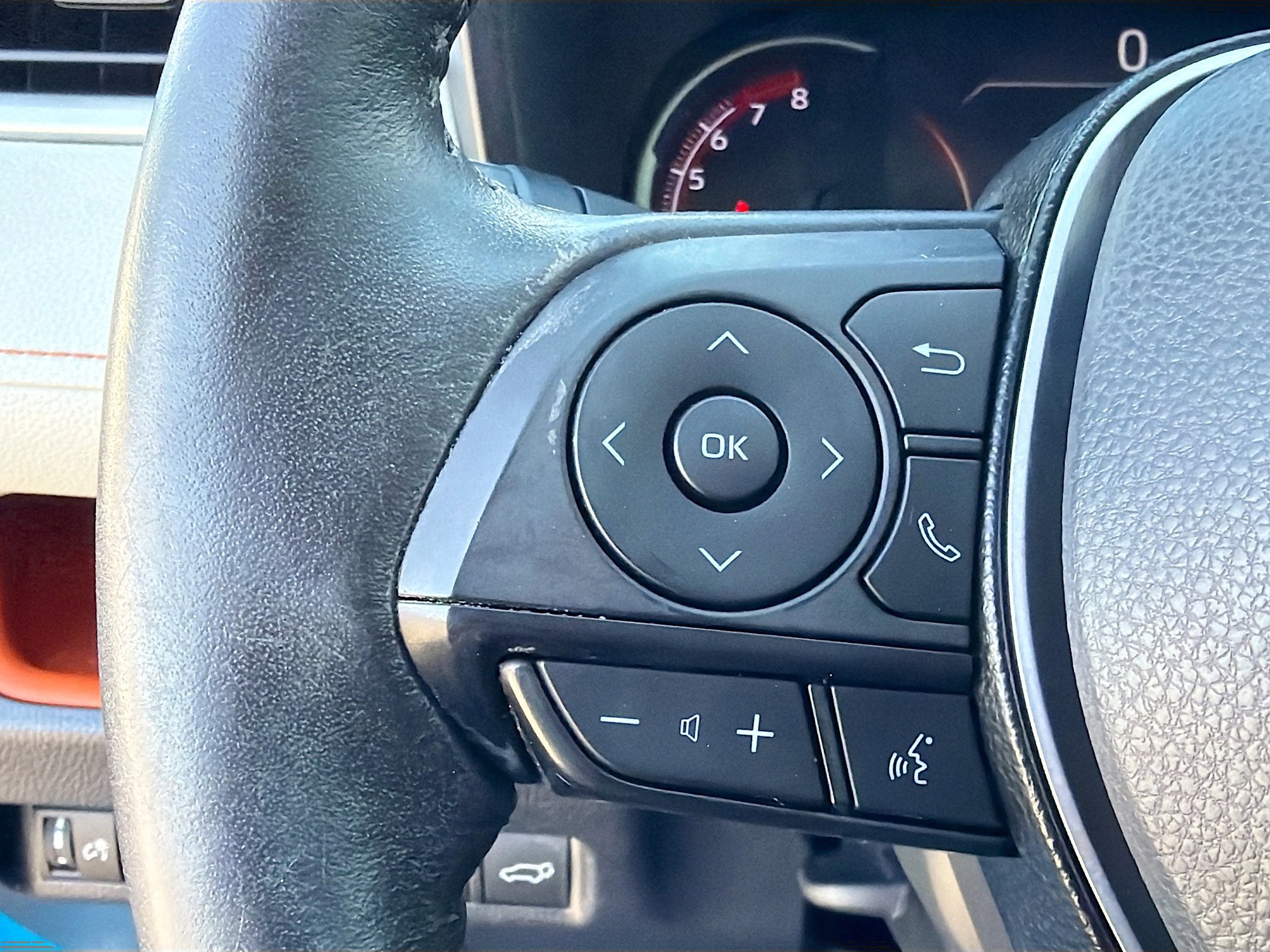 Used 2019 Toyota RAV4 Adventure w/ Cold Weather Package image 35