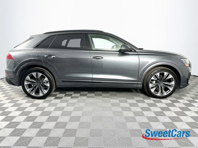 Used 2025 Audi Q8 Prestige image 8