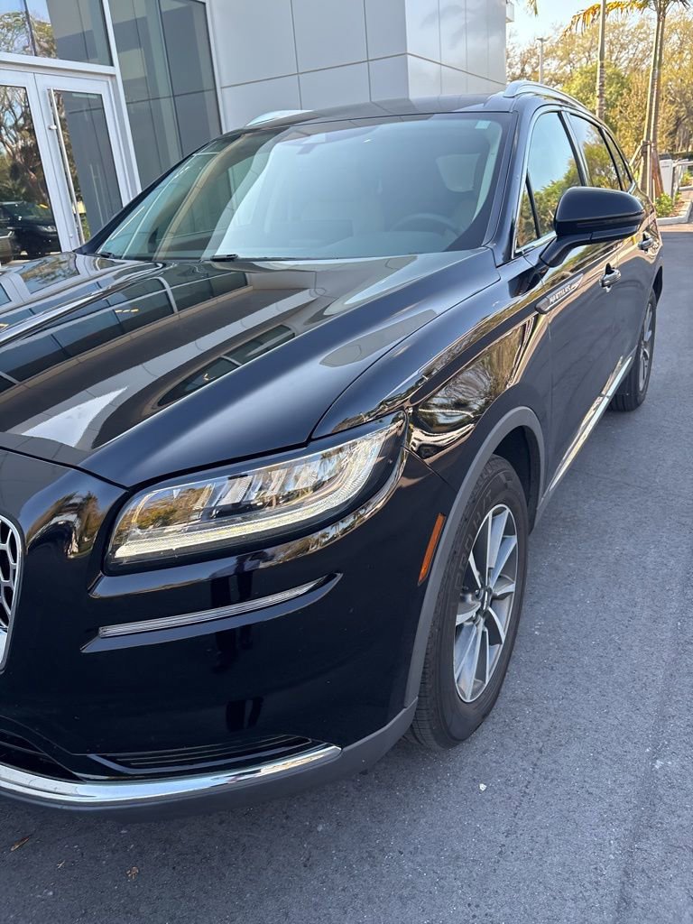 Used 2023 Lincoln Nautilus Standard w/ Premium Package image 12