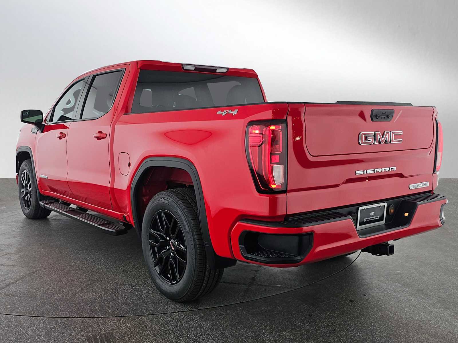 Used 2022 GMC Sierra 1500 Elevation image 5