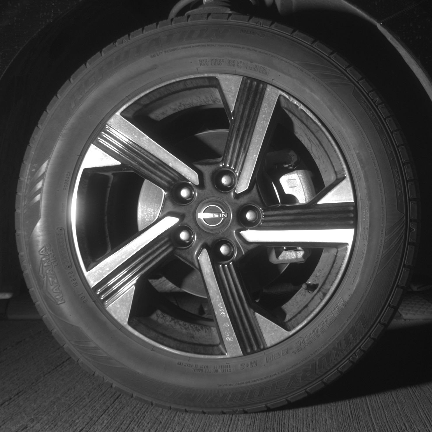 Used 2025 Nissan Sentra SV image 13