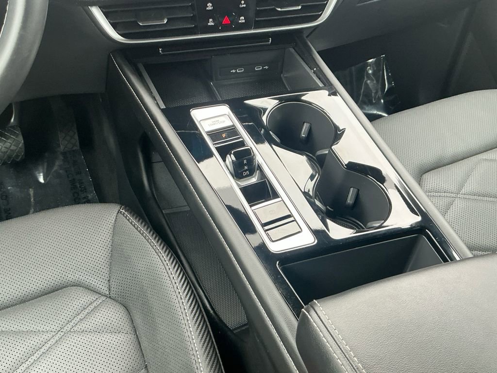 Used 2024 Volkswagen Atlas Cross Sport SE image 12