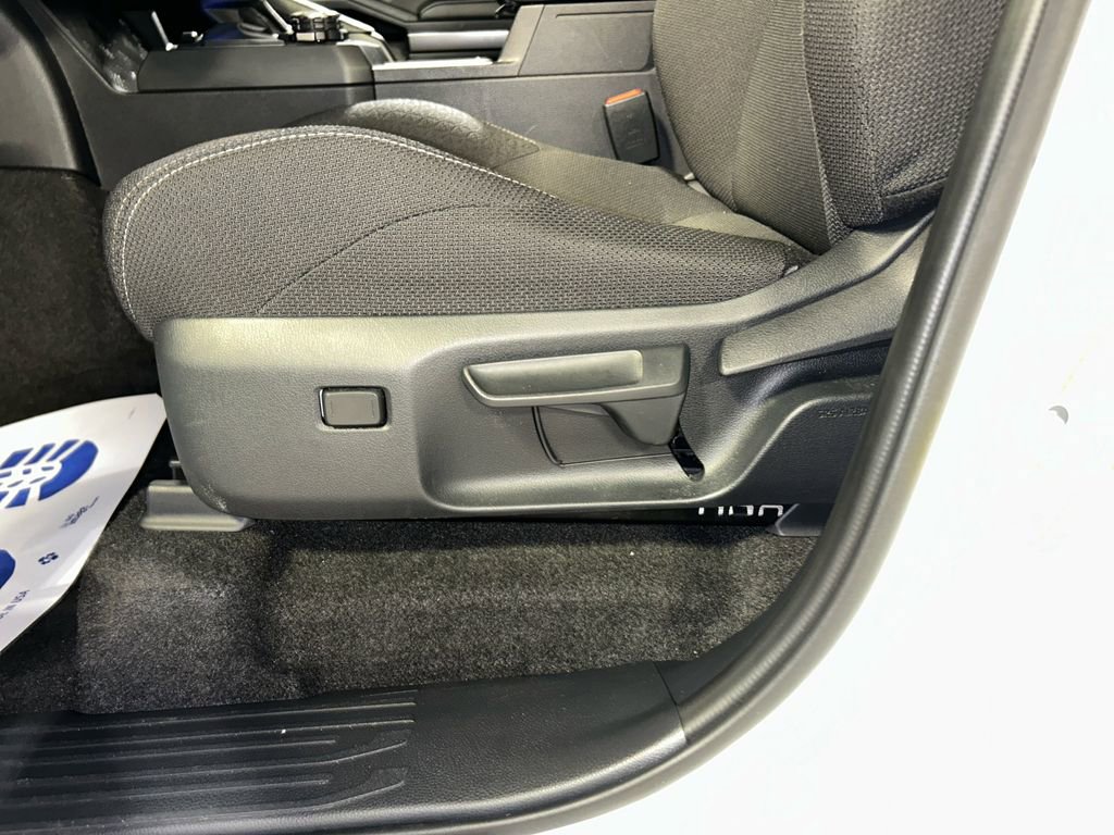 Used 2025 Toyota 4Runner SR5 image 29