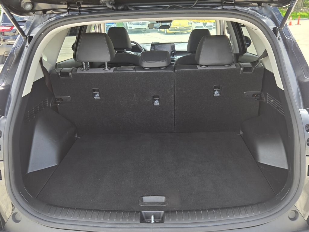 Used 2023 Kia Seltos S FWD image 11