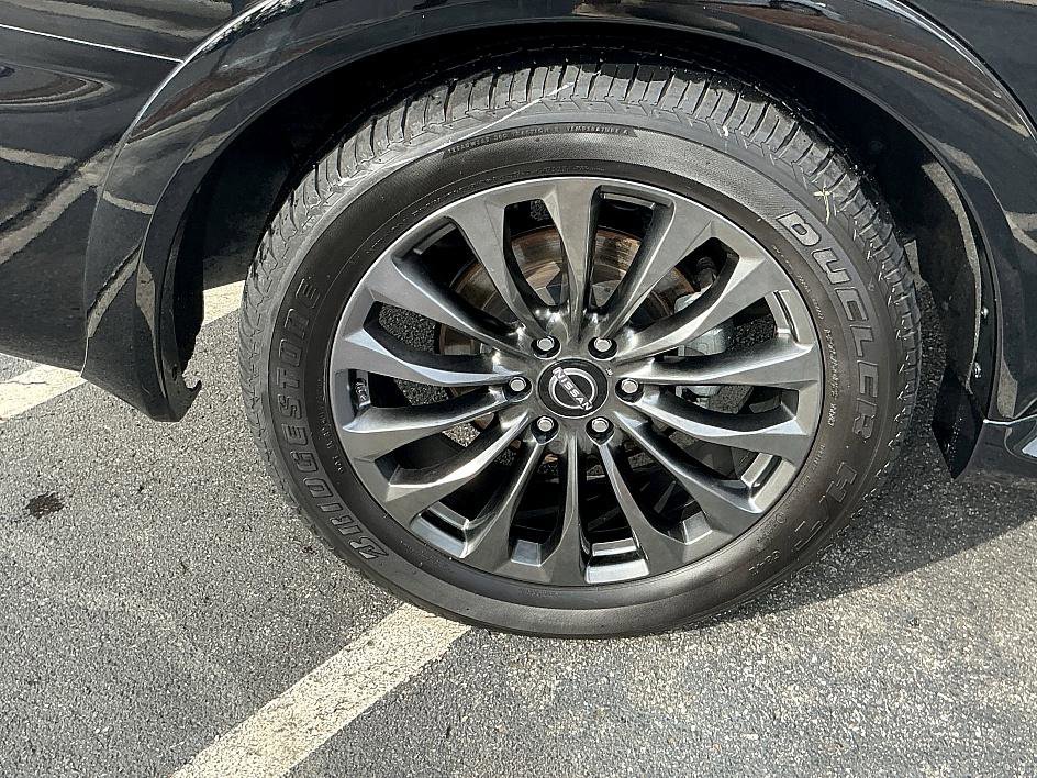 Certified 2024 Nissan Armada Platinum w/ Captain's Chairs Package image 11