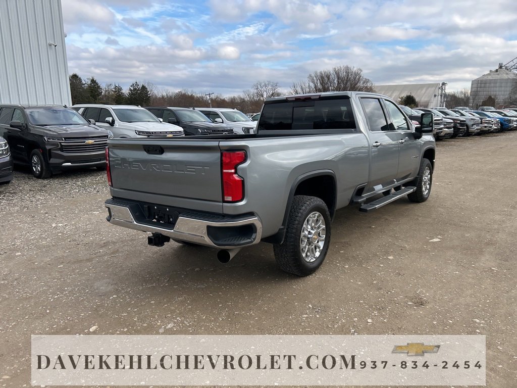 Used 2025 Chevrolet Silverado 3500 LTZ w/ LTZ Plus Package image 5