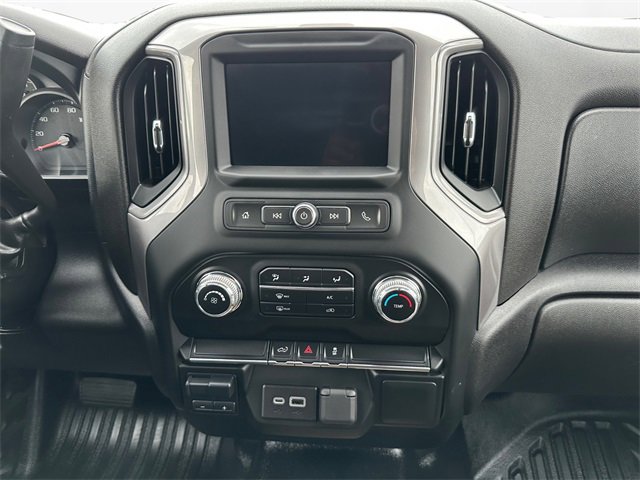 Used 2022 GMC Sierra 2500 Pro w/ Convenience Package image 11