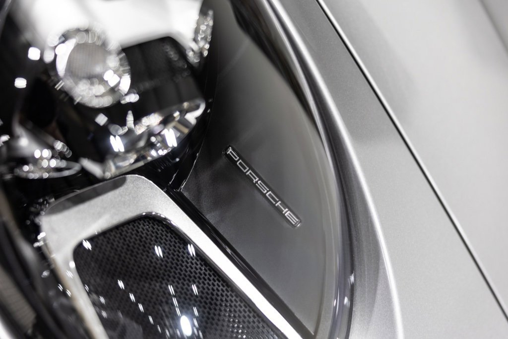 Used 2023 Porsche 911 Carrera w/ Sport Chrono Package image 29