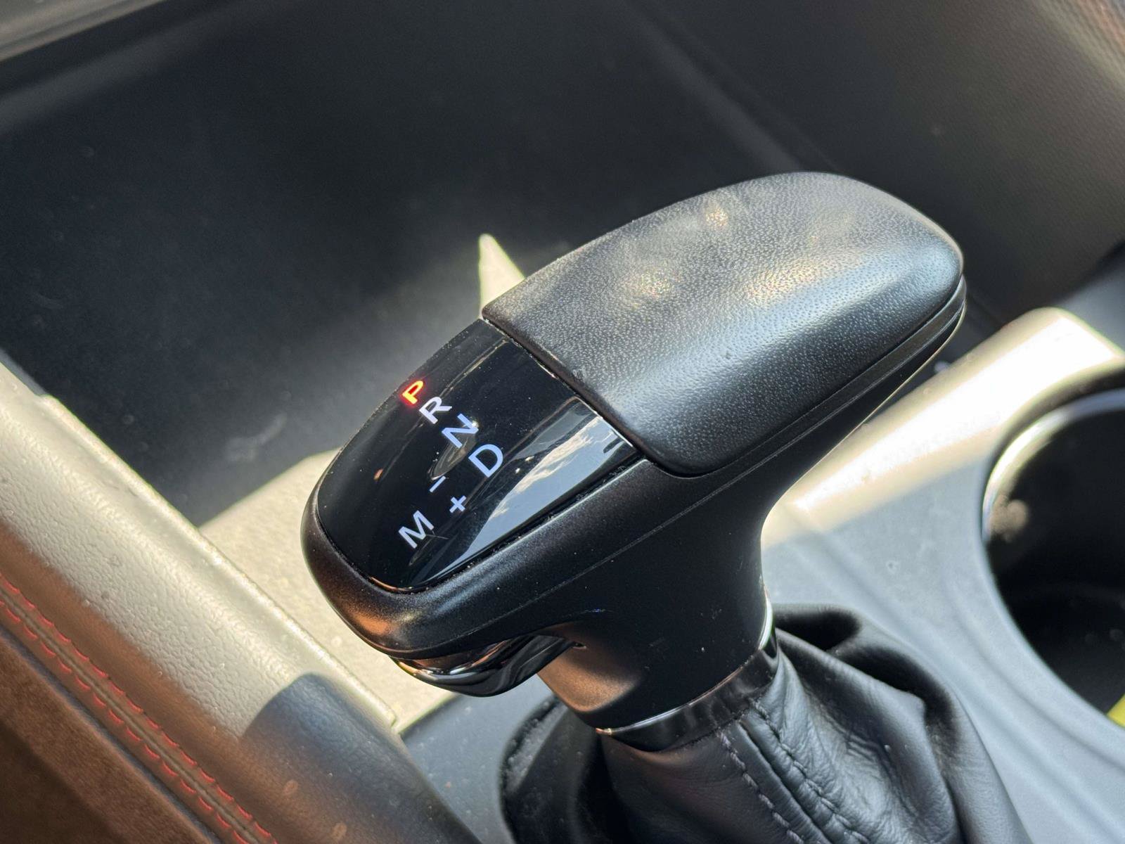 Used 2025 Dodge Durango GT w/ Blacktop Package AWD/4WD image 13