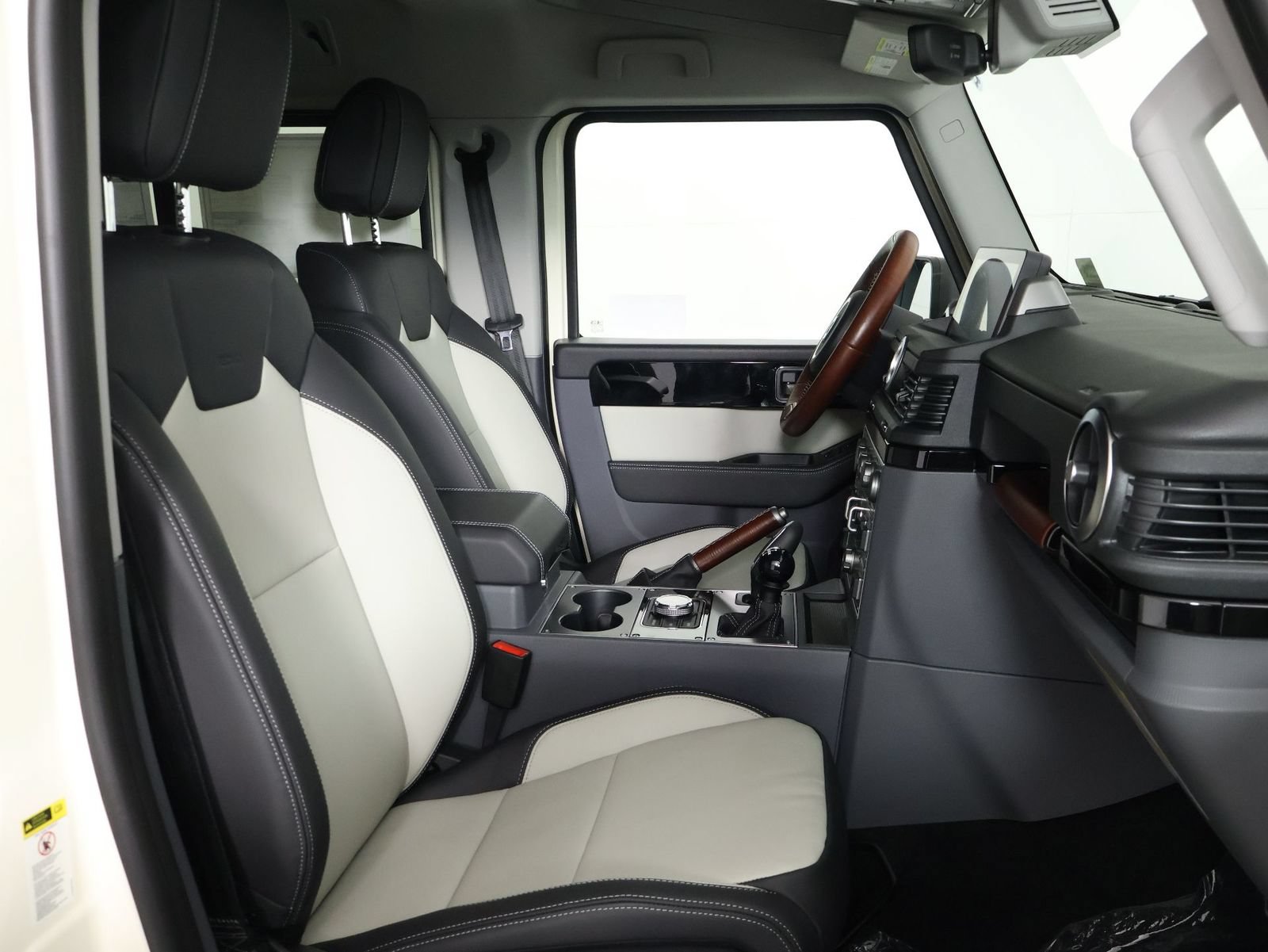 New 2026 INEOS Grenadier Station Wagon AWD/4WD image 12