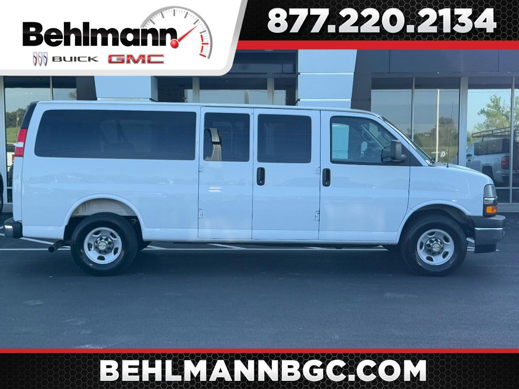 Used 2025 Chevrolet Express 3500 LT w/ LT Preferred Equipment Group RWD image 1