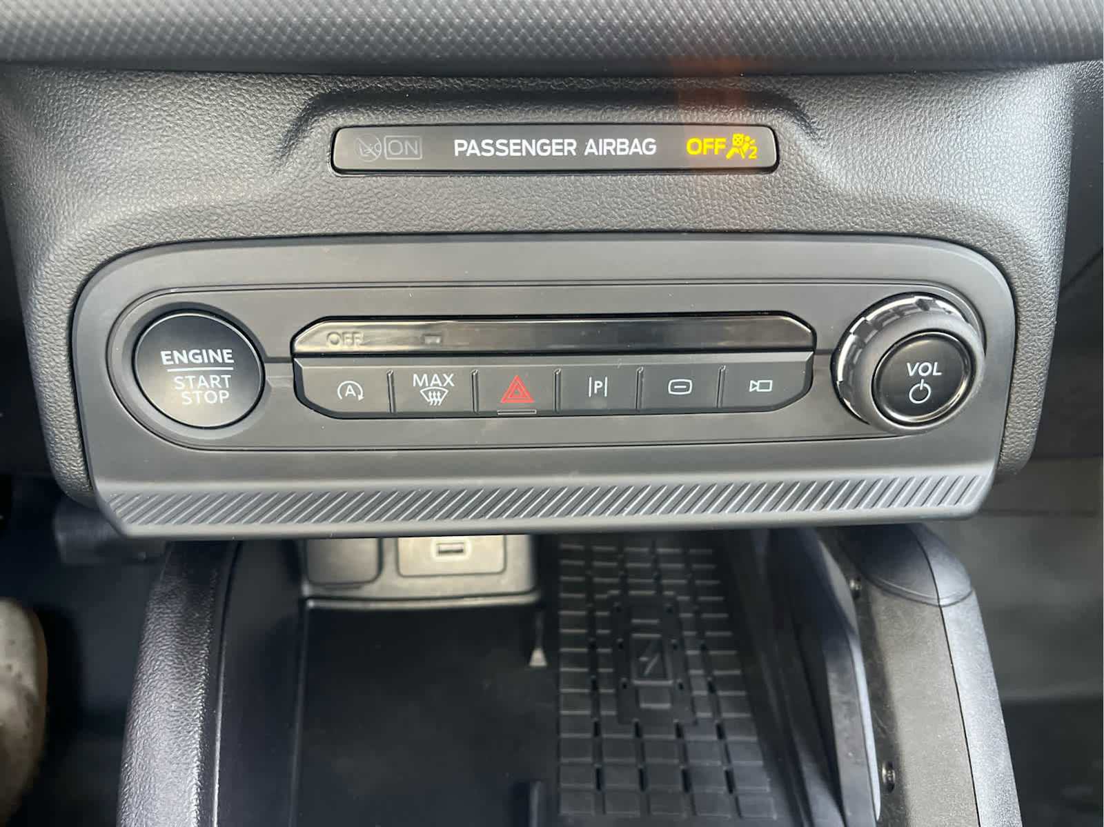 Used 2025 Ford Bronco Sport Badlands image 32