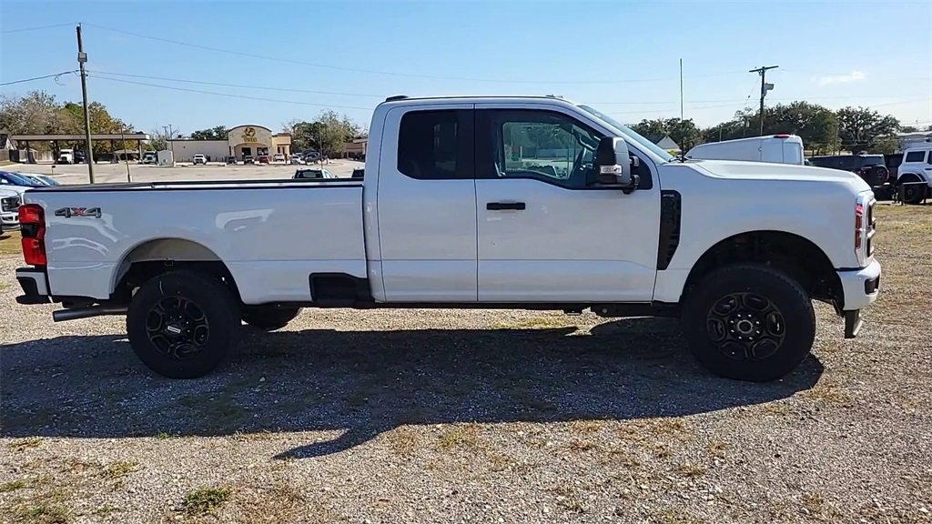 Used 2024 Ford F250 XL w/ STX Appearance Package image 9