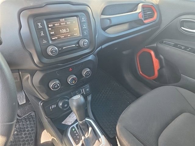 Used 2020 Jeep Renegade Sport image 7