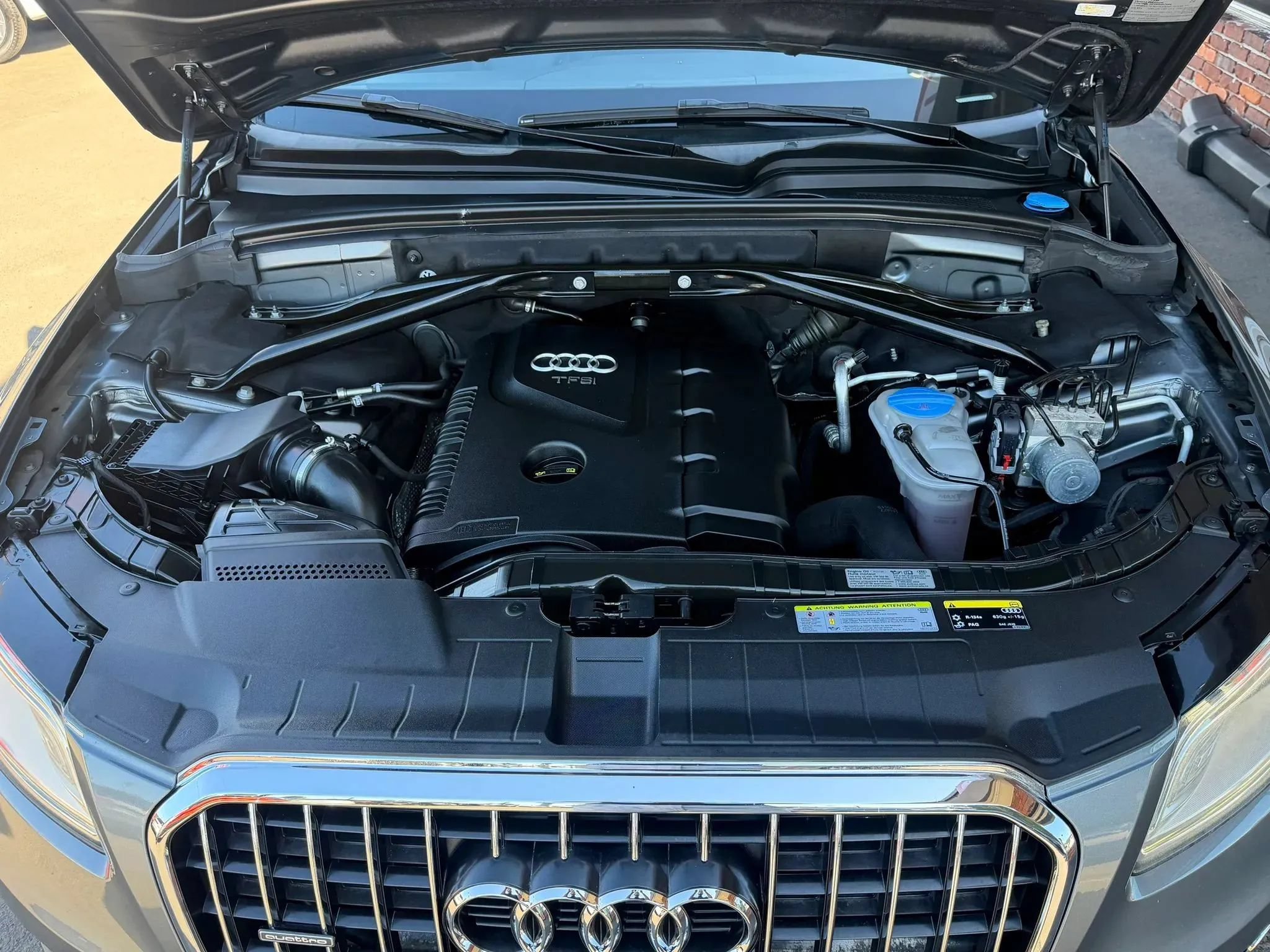Used 2014 Audi Q5 2.0T Premium Plus AWD/4WD image 16