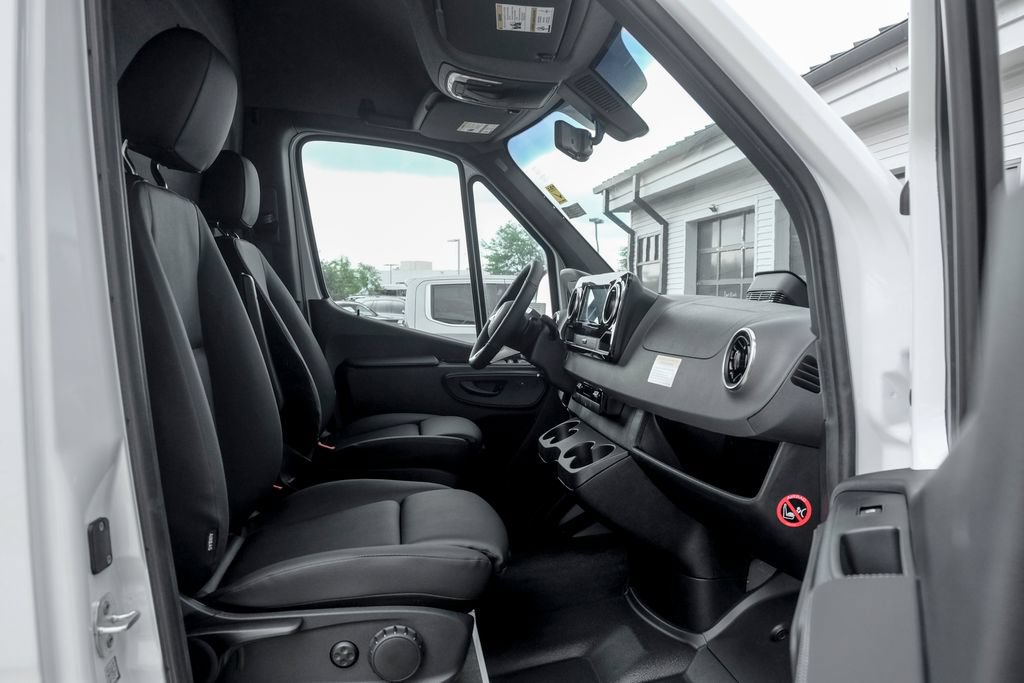 New 2026 Mercedes-Benz Sprinter 2500 image 21