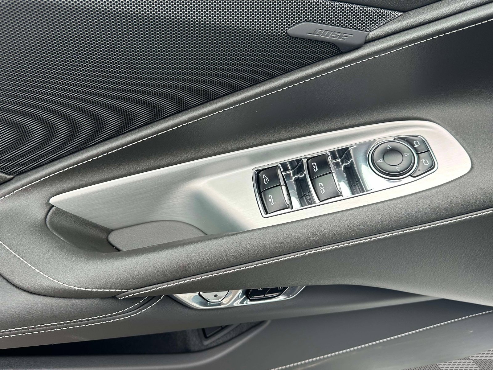 Certified 2026 Chevrolet Corvette Stingray Convertible w/ 1LT image 29