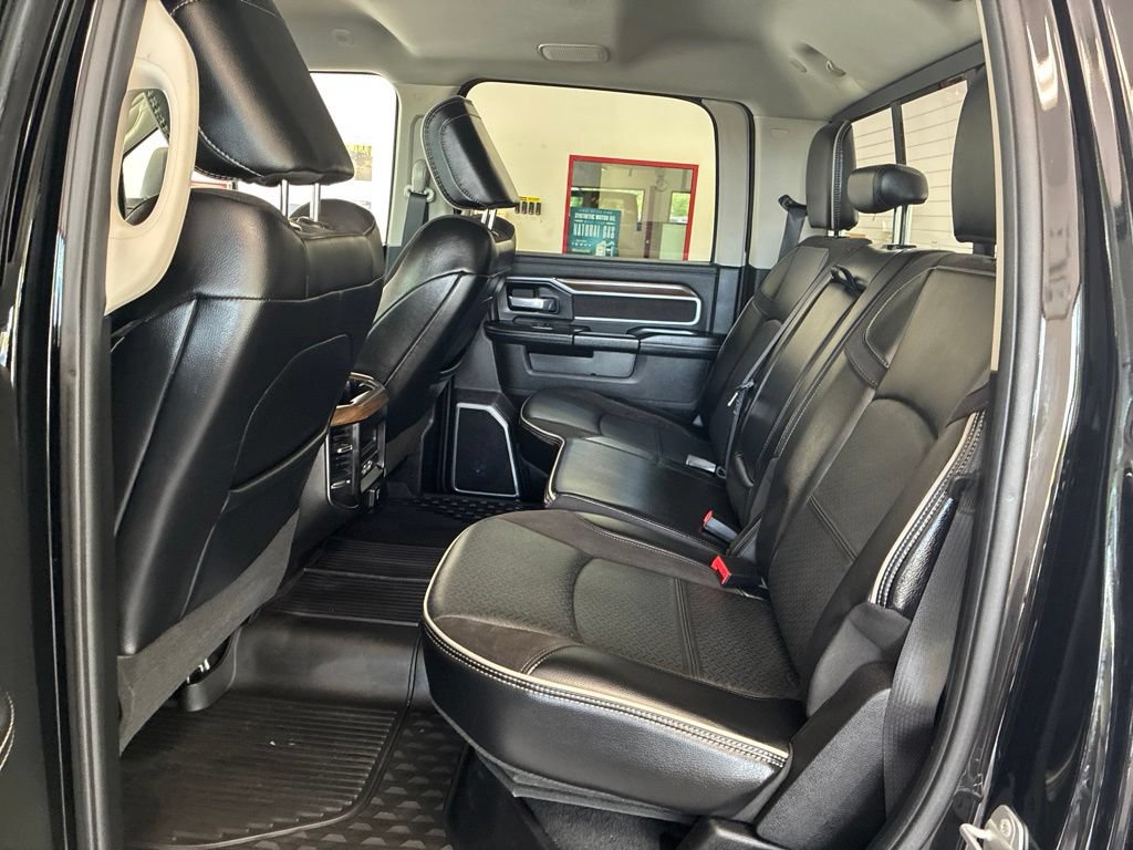 Used 2023 RAM 3500 Laramie AWD/4WD image 17