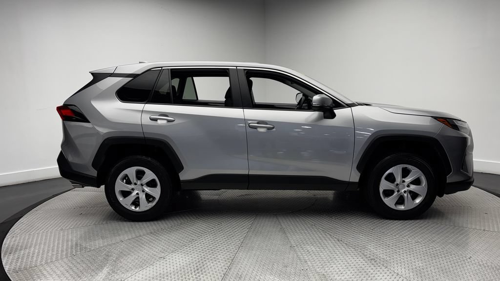 Used 2025 Toyota RAV4 LE FWD image 38