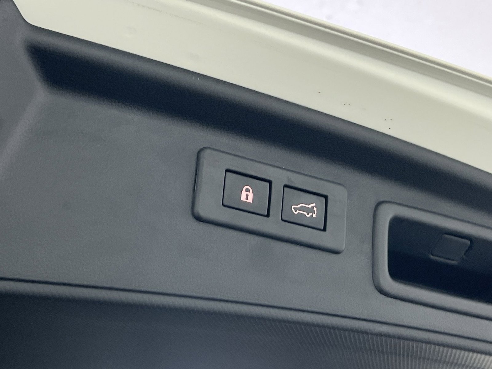 Used 2024 Subaru Forester Premium image 27