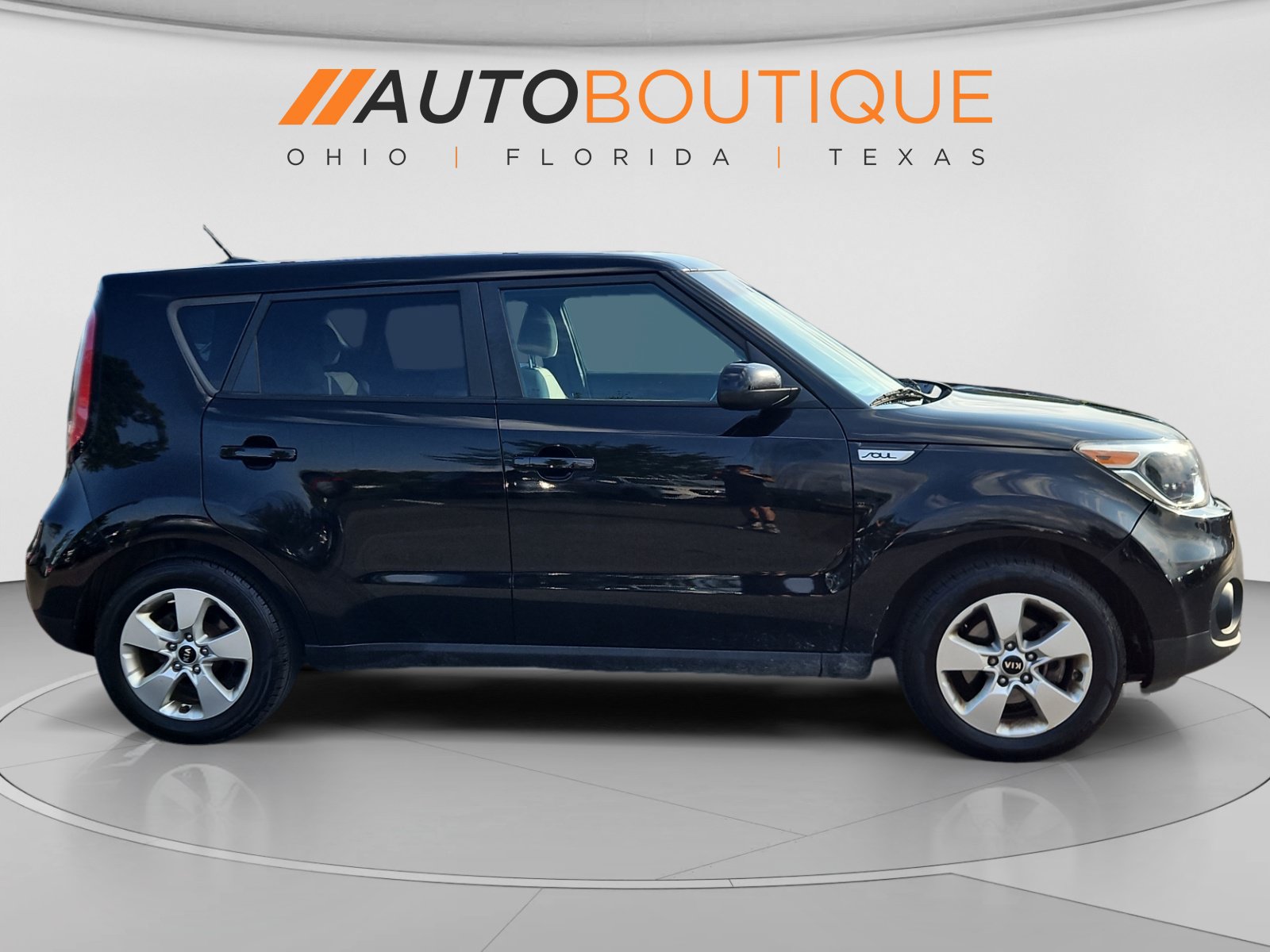 Used 2018 Kia Soul FWD image 6