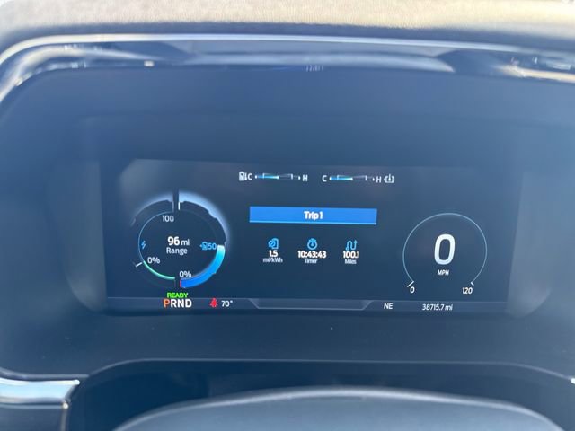 Used 2022 Ford F150 Lightning XLT image 15