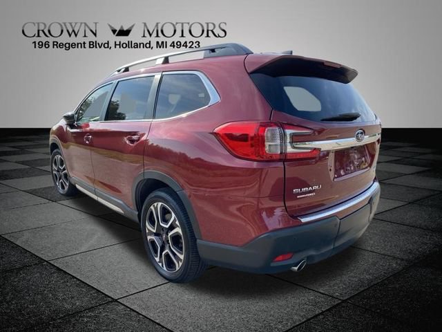 Used 2024 Subaru Ascent Limited w/ Technology Package AWD/4WD image 11