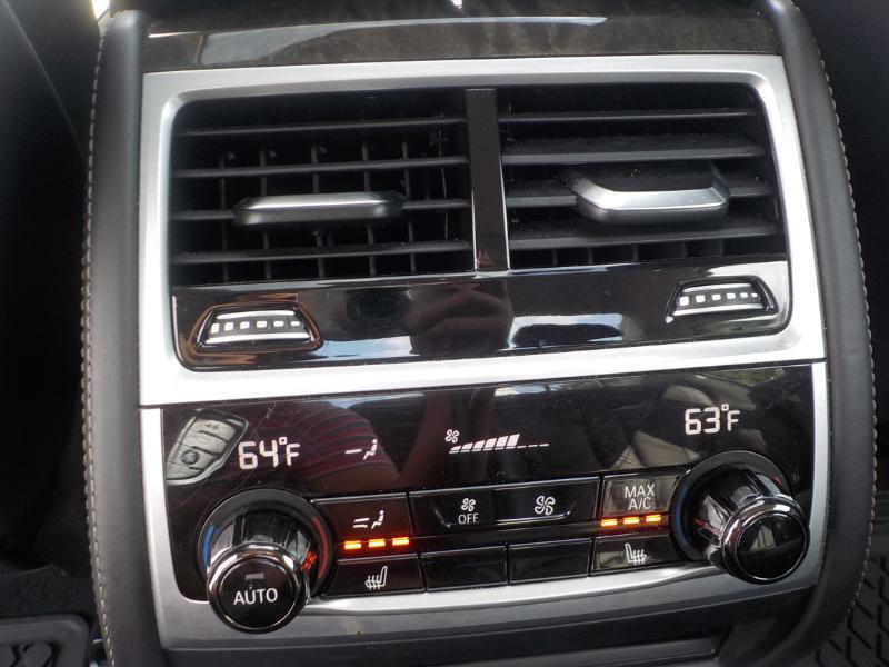 Used 2019 BMW 740i xDrive w/ Executive Package image 23