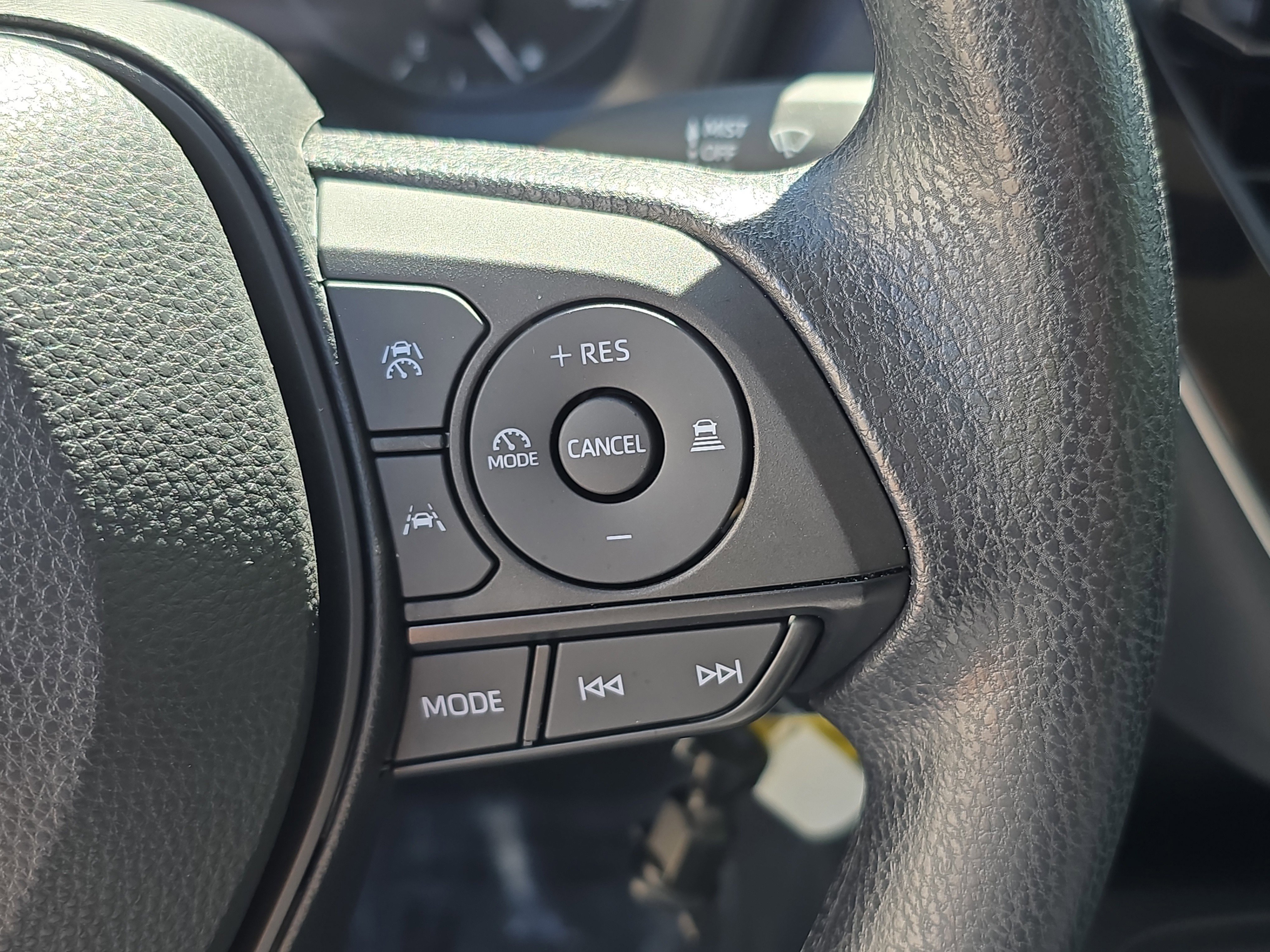 Used 2024 Toyota Corolla LE image 24