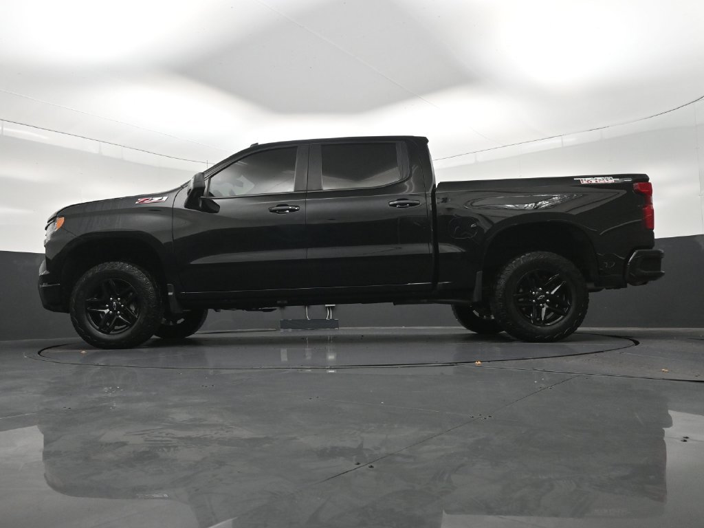 Used 2024 Chevrolet Silverado 1500 LT Trail Boss w/ LT Trail Boss Premium Package AWD/4WD image 21