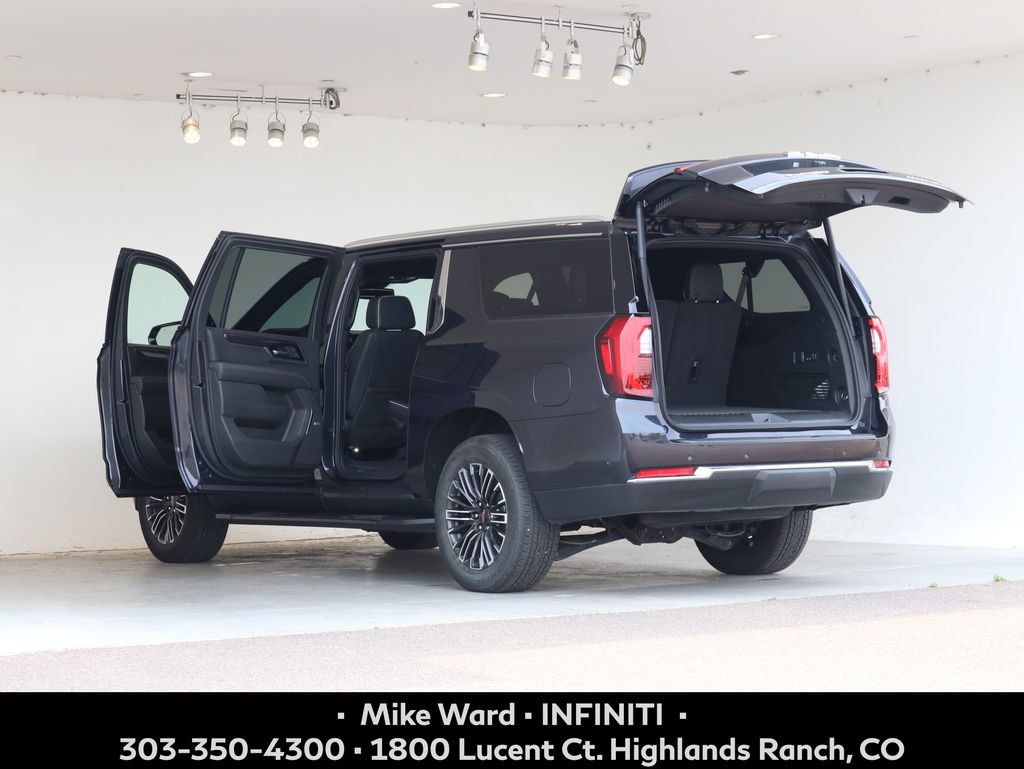 Used 2025 GMC Yukon XL Elevation AWD/4WD image 4