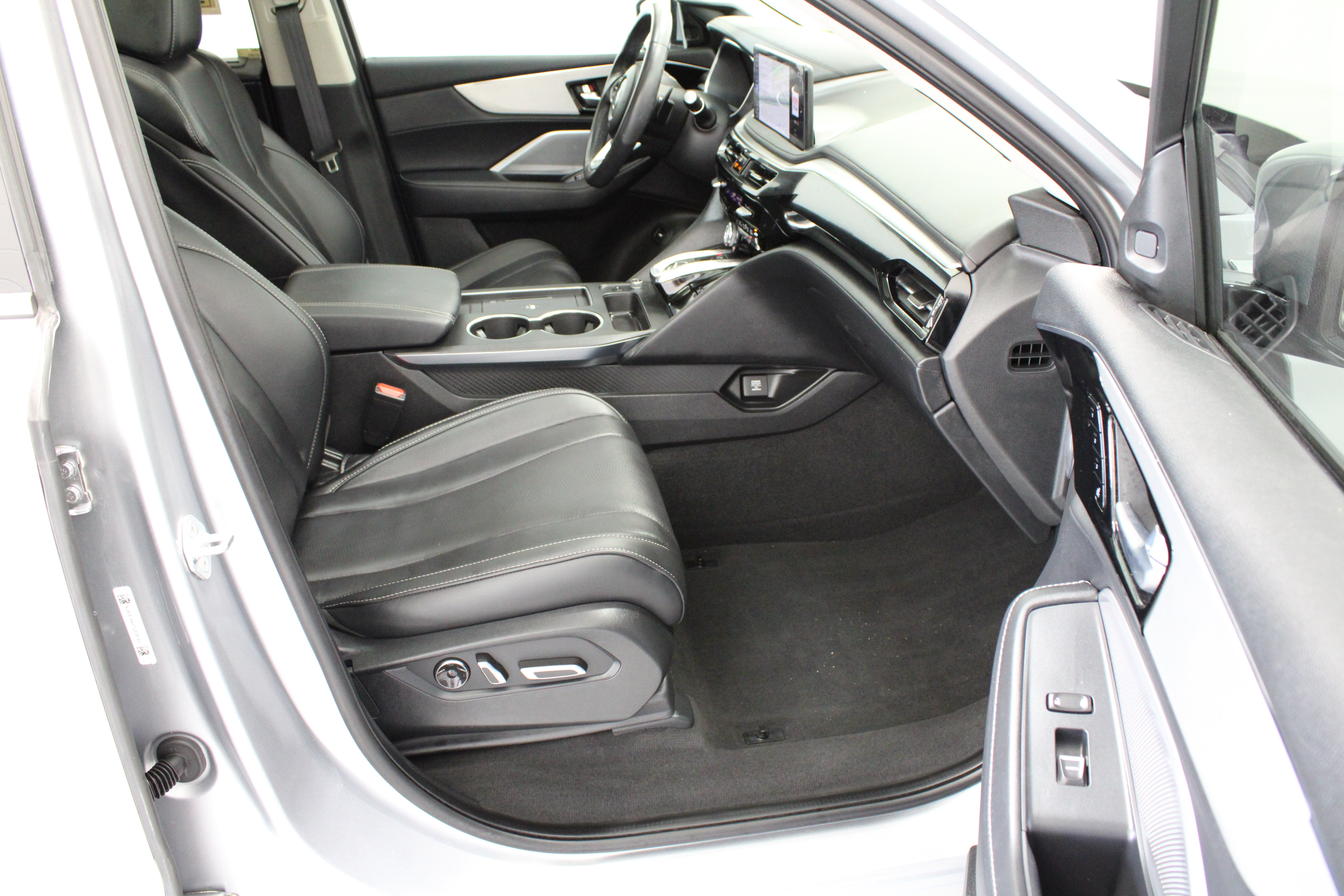 Used 2025 Acura MDX w/ Technology Package AWD/4WD image 41