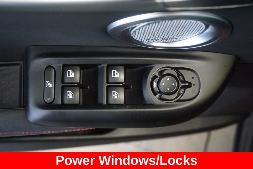 Used 2024 Dodge Hornet R/T Plus w/ R/T Blacktop Package AWD/4WD image 5