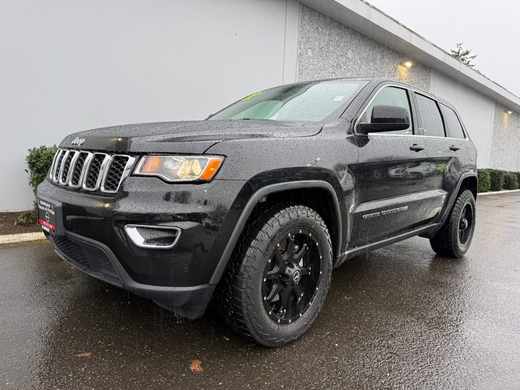 Used 2022 Jeep Grand Cherokee Laredo E image 1