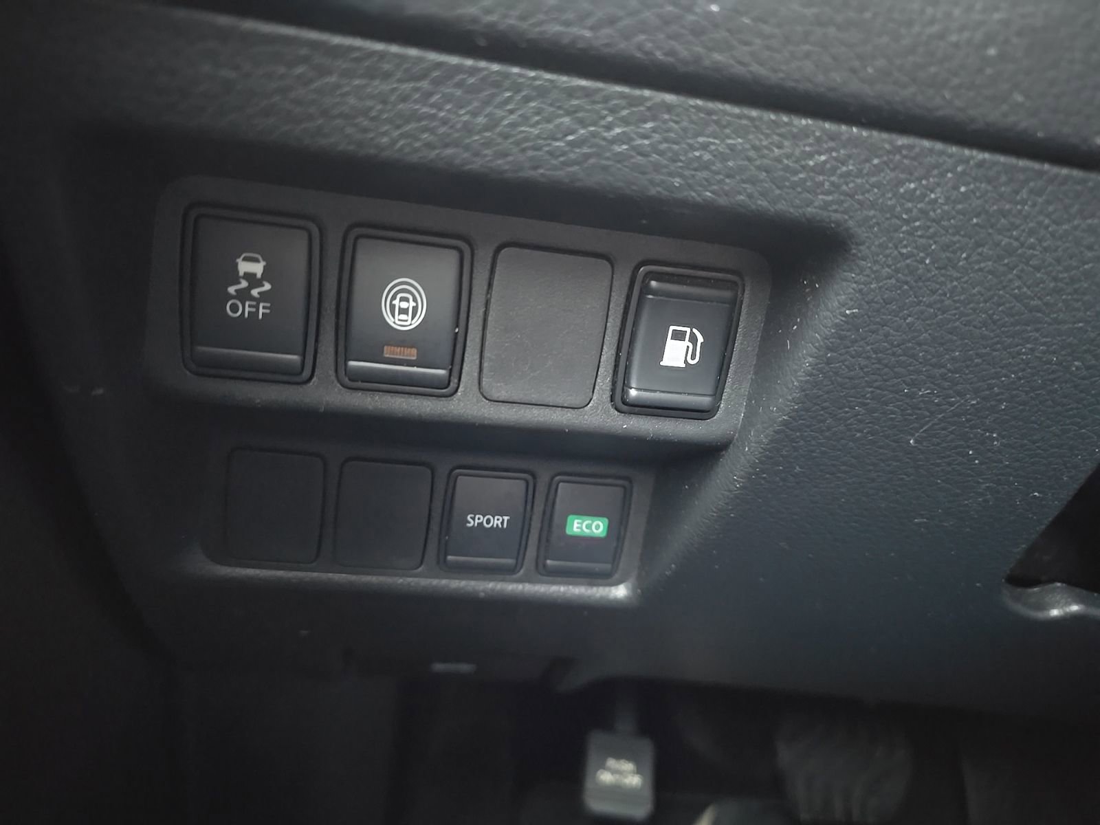 Used 2019 Nissan Rogue S w/ Special Edition Package image 25