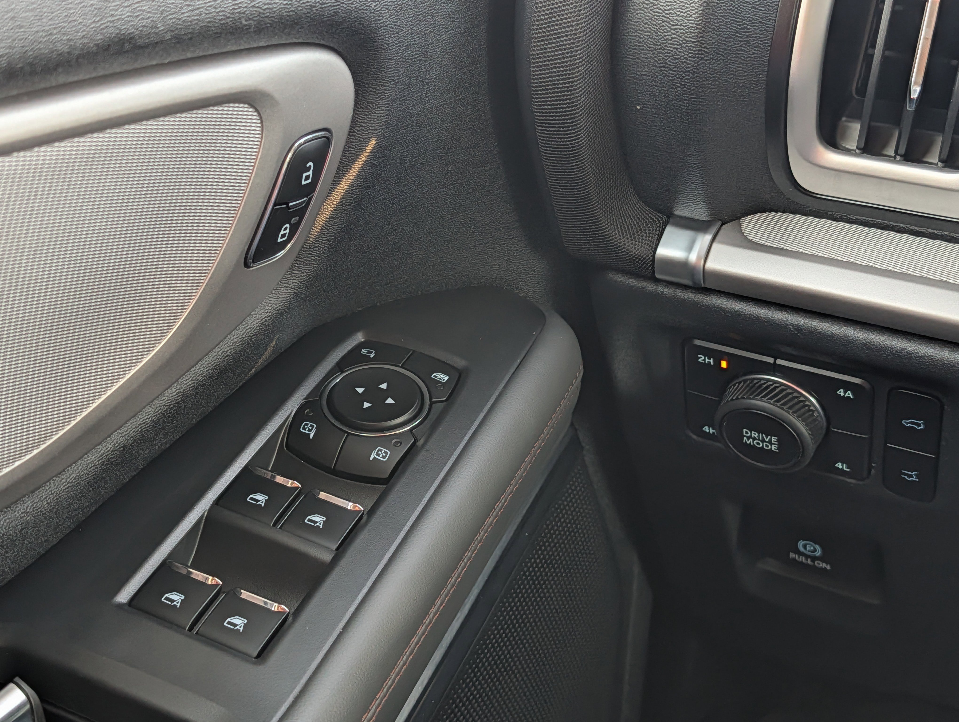 Certified 2025 Ford Expedition Max Active image 28