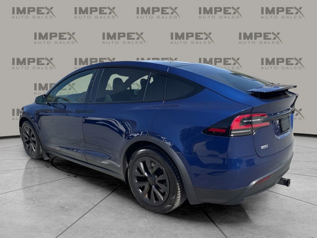 Used 2022 Tesla Model X image 3