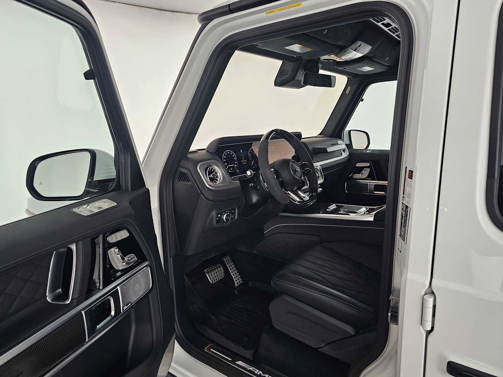 Used 2025 Mercedes-Benz G 63 AMG 4MATIC image 20