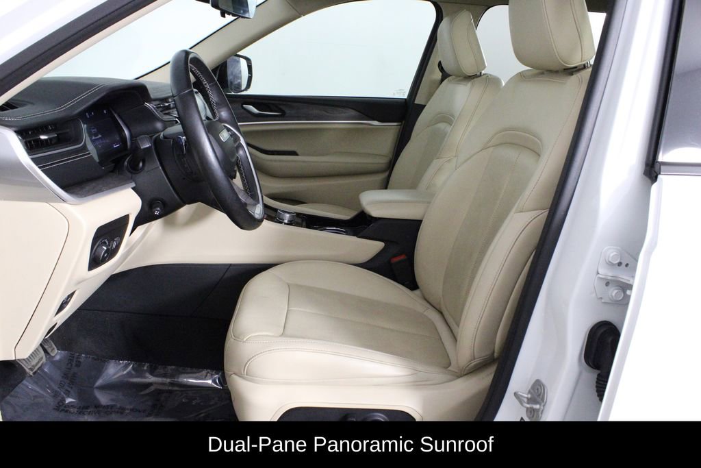 Used 2021 Jeep Grand Cherokee L Limited w/ Luxury Tech Group II image 13