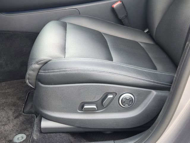 Used 2026 Genesis GV70 2.5T image 19