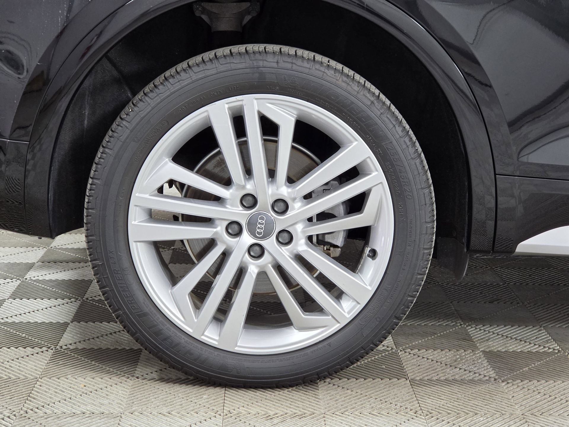 Used 2018 Audi Q5 Prestige AWD/4WD image 9